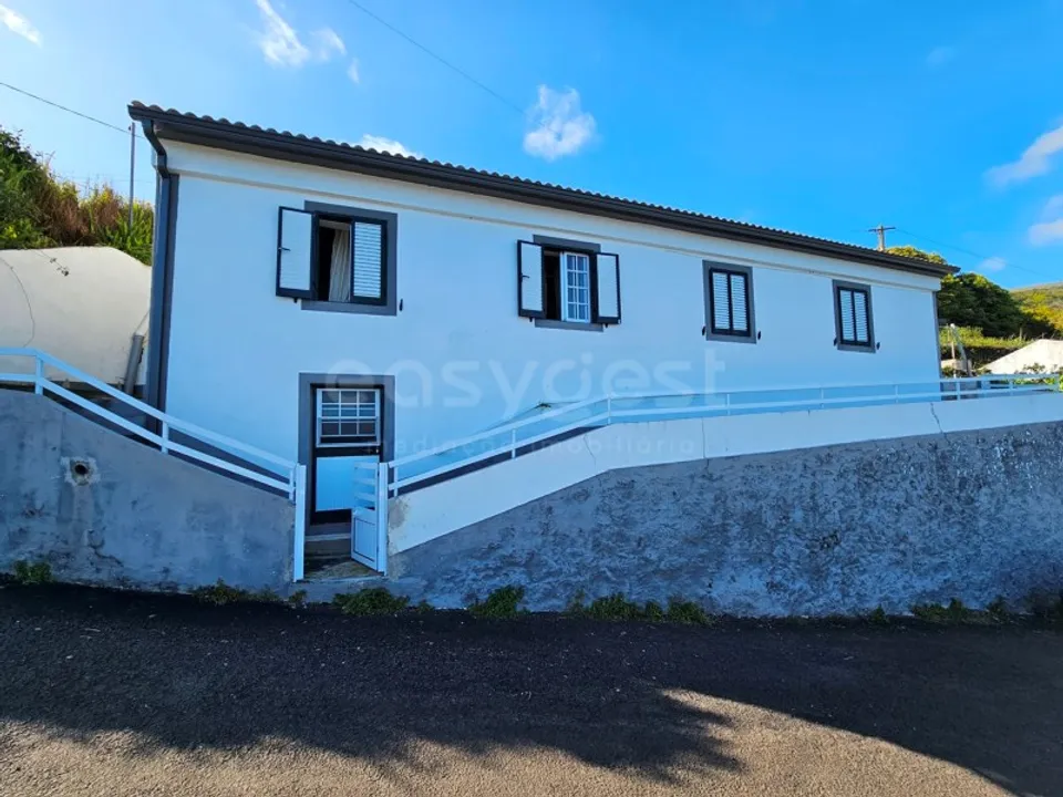 Villa in Ribeiras, Pico - foto 1