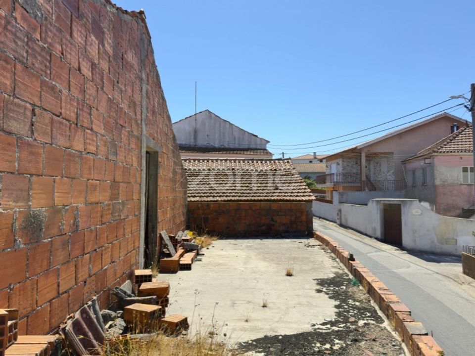 Villa em Miranda do Corvo, Coimbra - foto 1