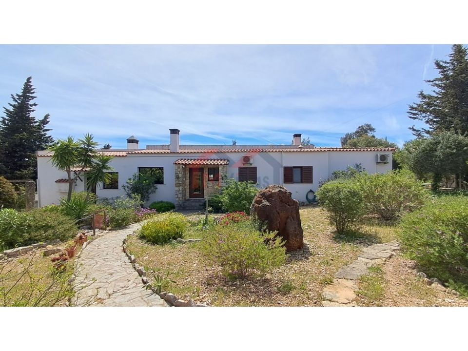 Villa i Santa Barbara de Nexe, Faro - foto 1