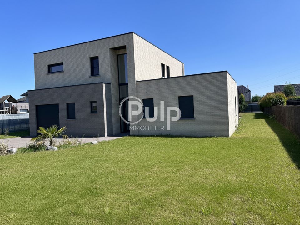Bungalow i Labourse, Pas-de-Calais - bilde 1