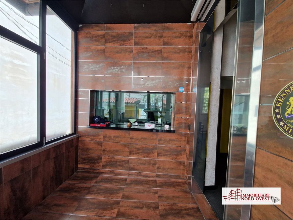 L'establiment comercial a Rho, Milan - foto 5
