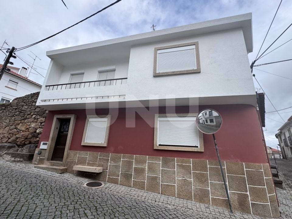Villa i Escalos de Cima e Lousa, Castelo Branco - foto 1
