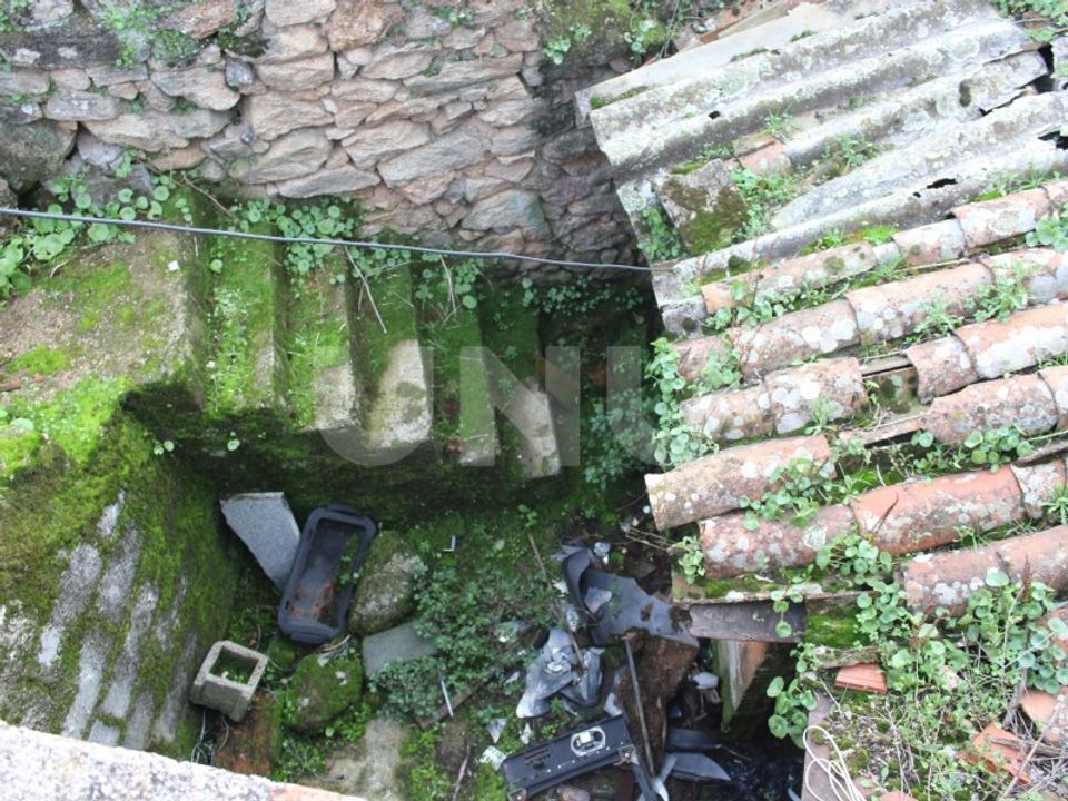 Ruinere i Escalos de Cima e Lousa, Castelo Branco - foto 5