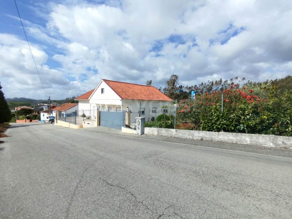 Villa in Bidoeira de Cima, Leiria - foto 2