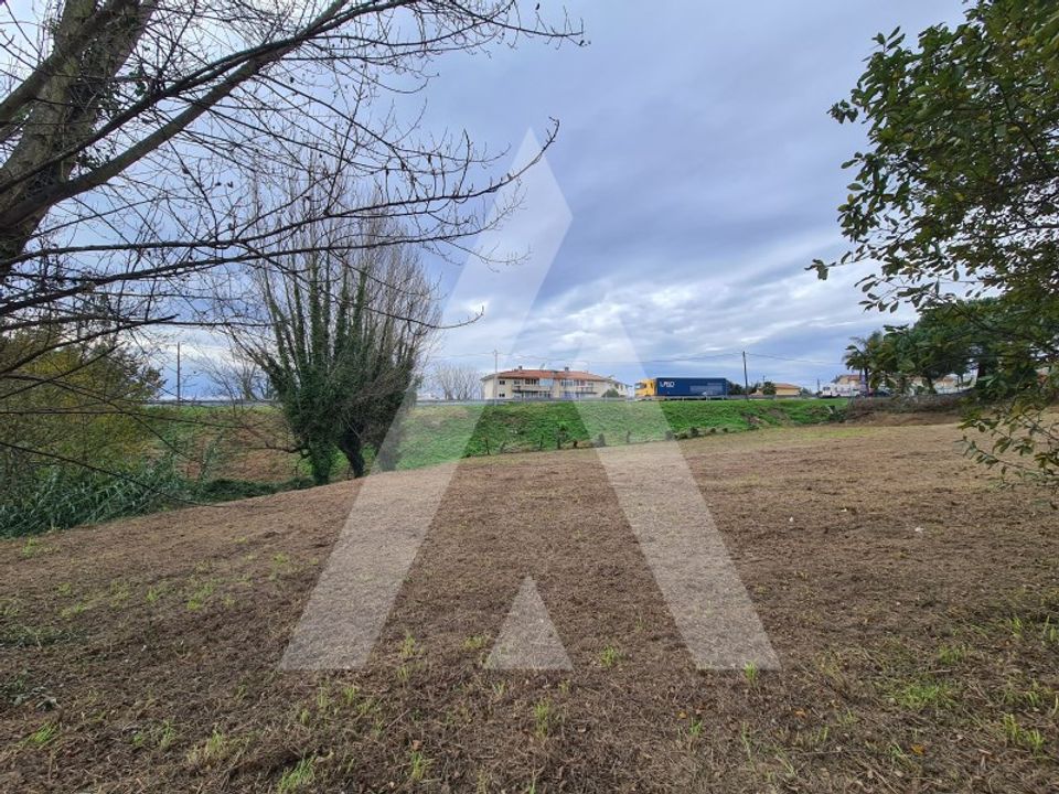 Helårsgrund i Oliveira de Azemeis, Aveiro - foto 2