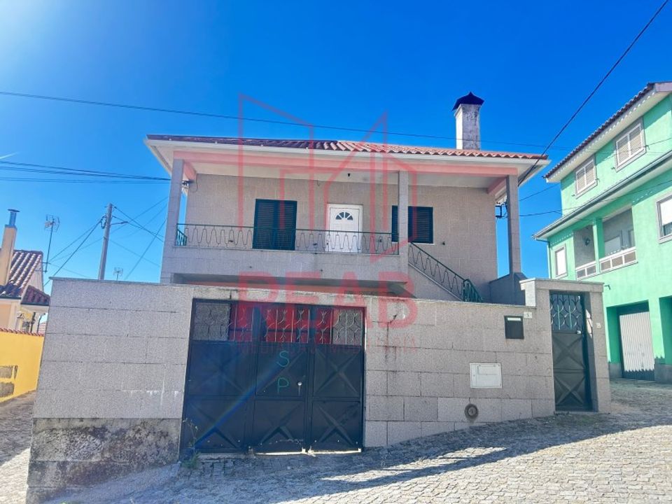 Villa in Aguiar da Beira, Guarda - photo 1