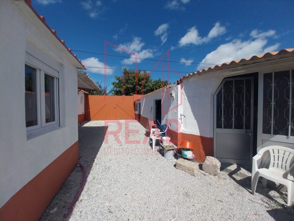 Terra em Aguiar da Beira, Guarda - foto 2