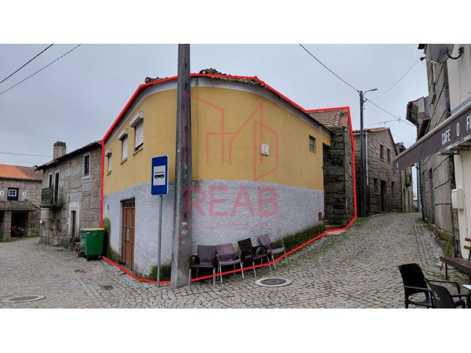 Villa in Queiriz, Guarda - foto 1