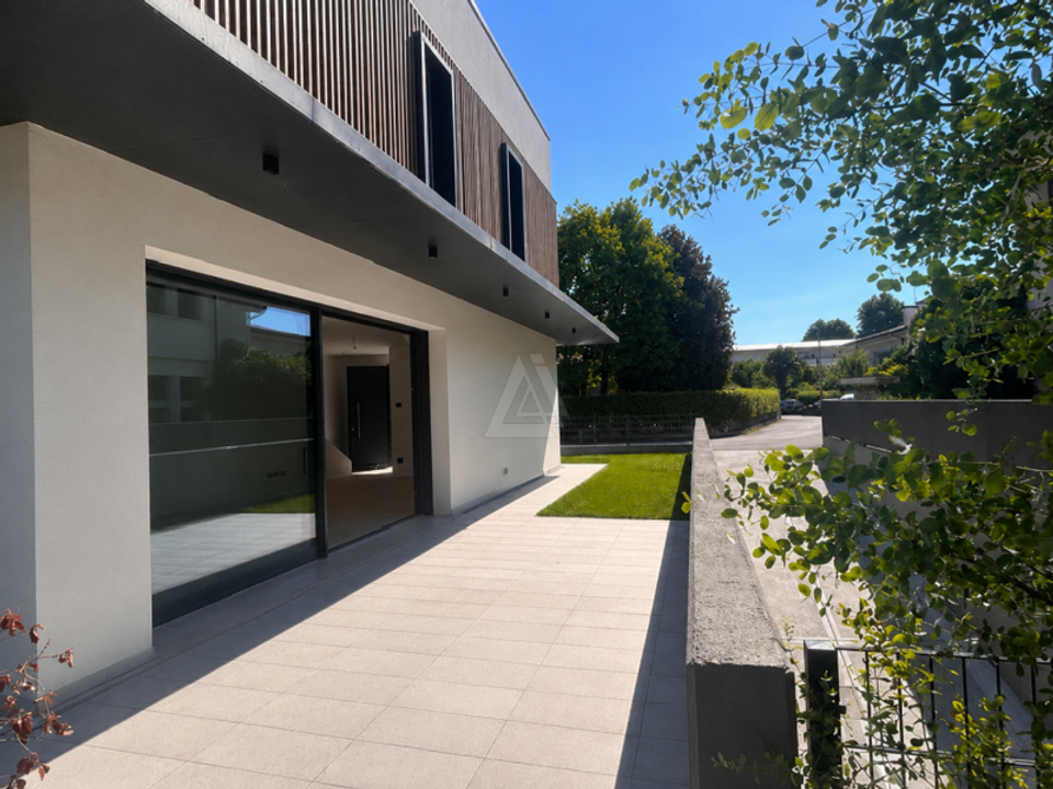 Rækkehus i Castelfranco Veneto, Treviso - foto 1