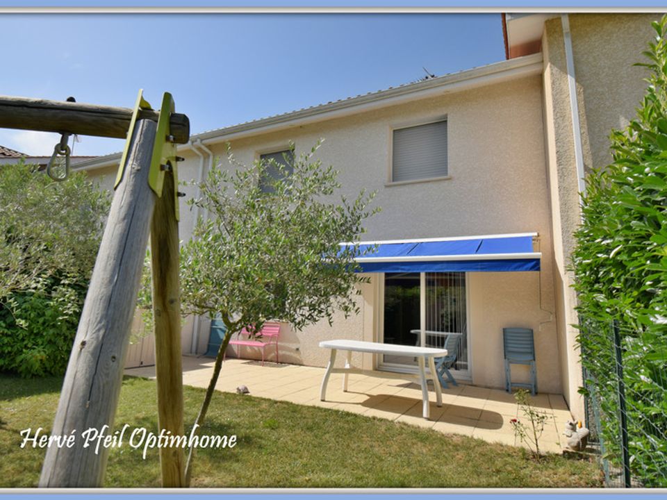 Villa i Brézins, Isere - bilde 1