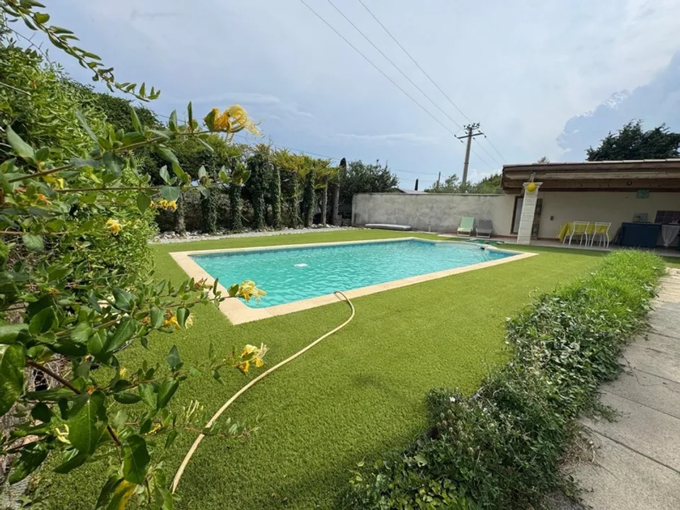 Villa i Peyruis, Alpes-de-Haute-Provence - foto 1