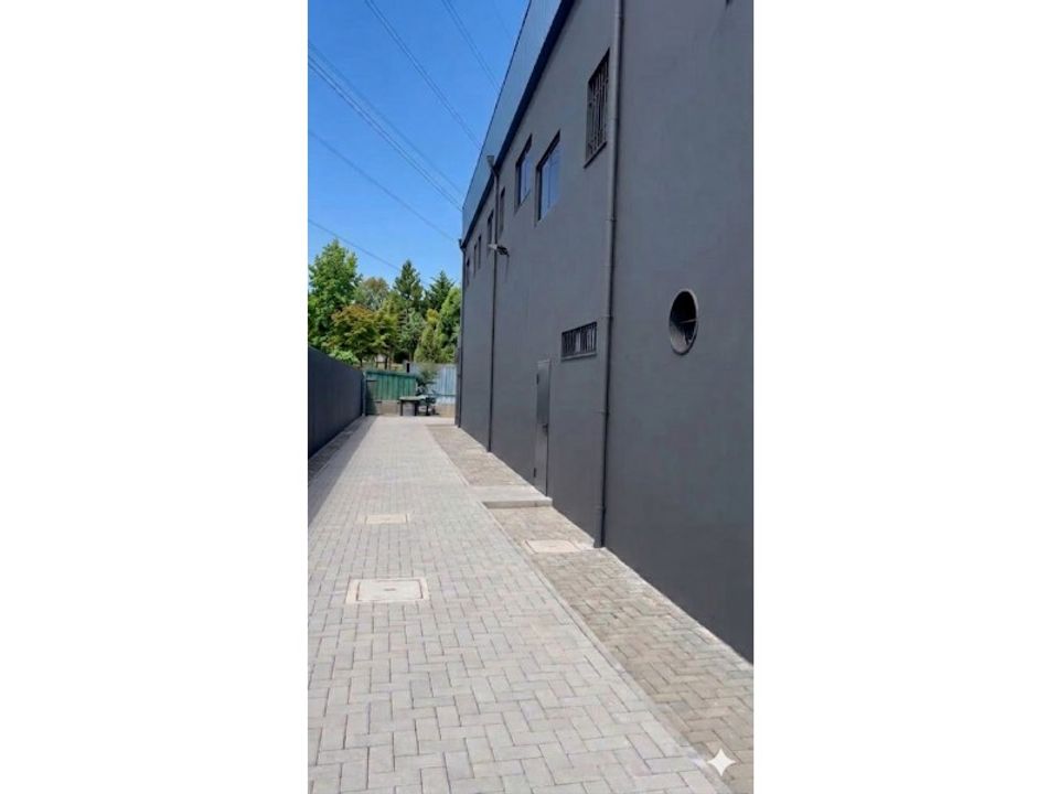 Erhvervsejendom i Valongo, Porto - foto 1