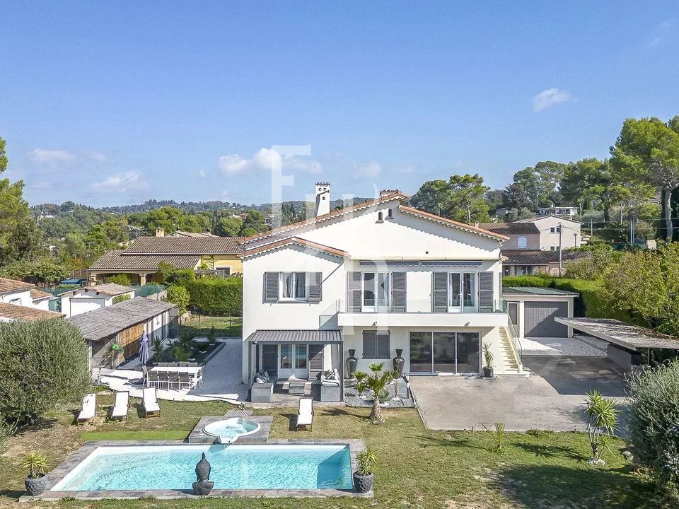 Villa i Mougins, Alpes-Maritimes - foto 1