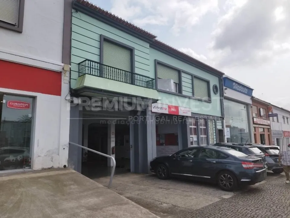 Erhvervsejendom i Angra do Heroismo, Terceira - foto 1