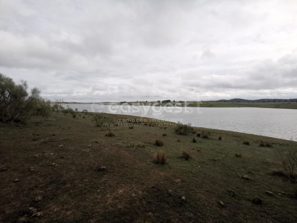 Helårsgrund i Reguengos de Monsaraz, Evora - foto 1