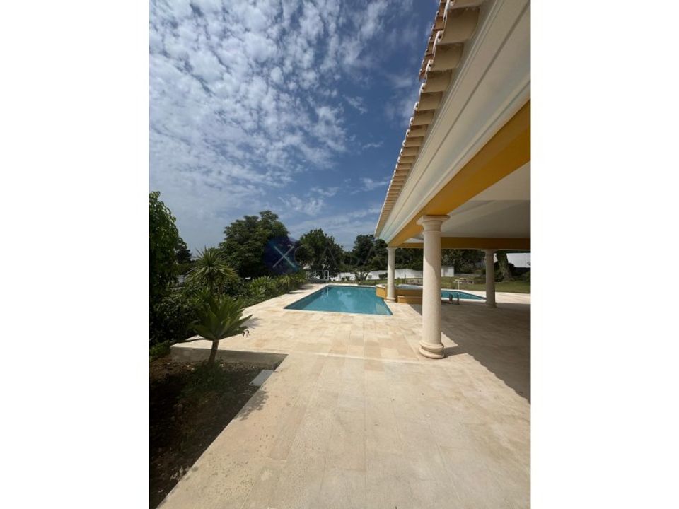 Villa a Rio de Mouro-Estacao, Lisbon - foto 2