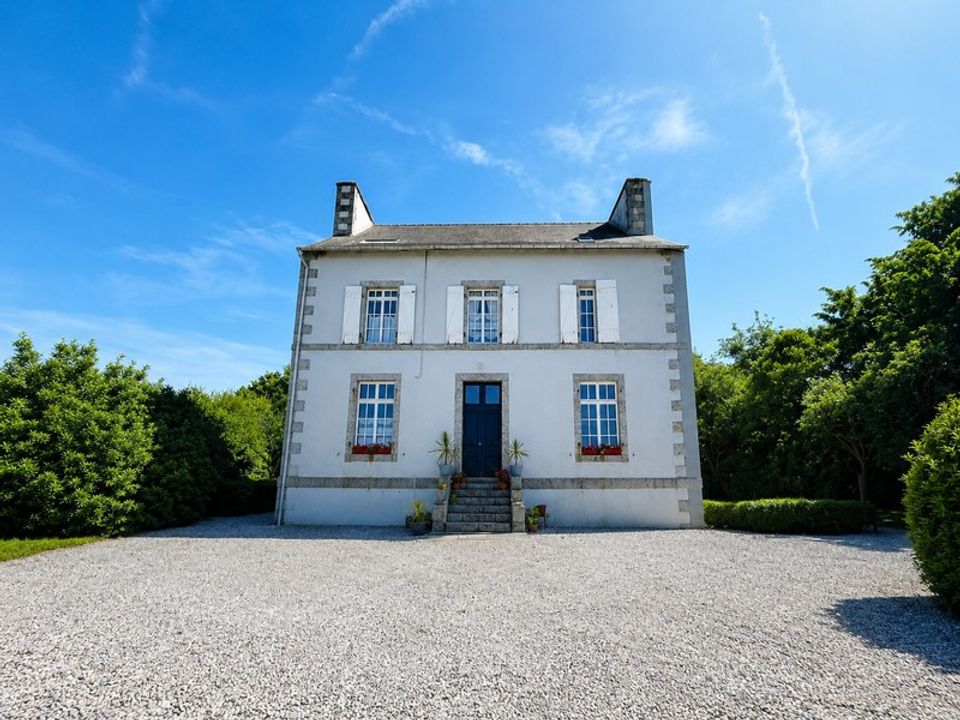 Villa en Plouguernevel, Cotes-d'Armor - foto 1