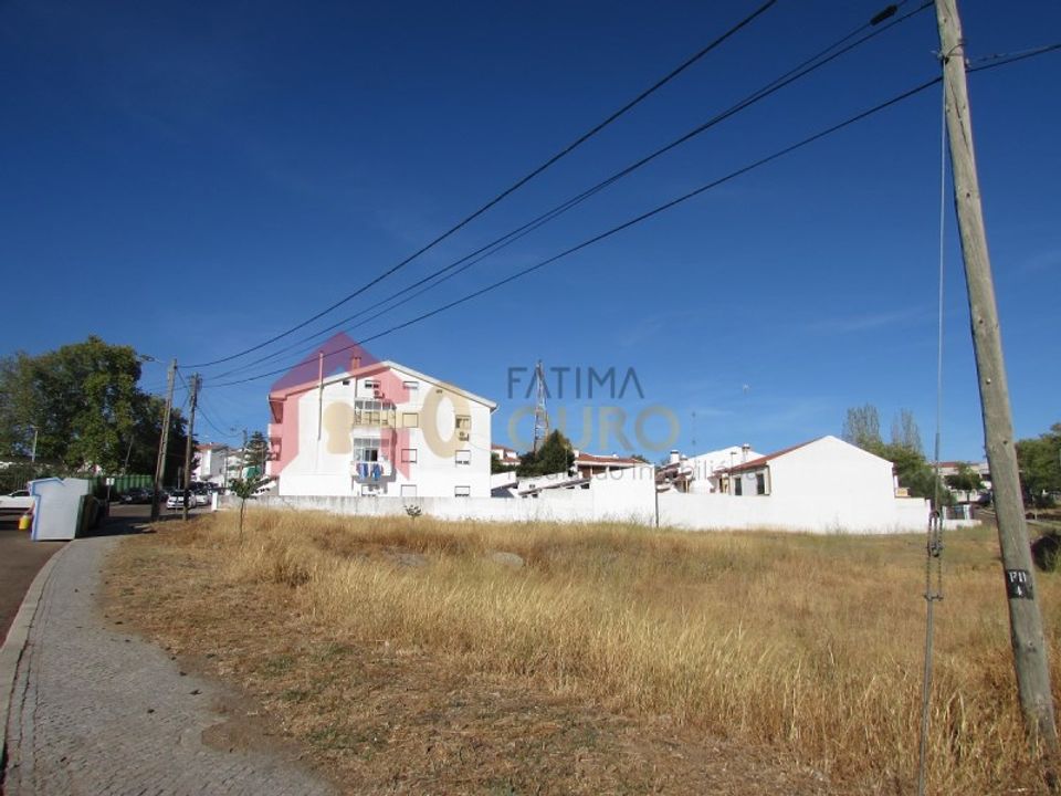 Helårsgrund i Elvas, Portalegre - foto 1