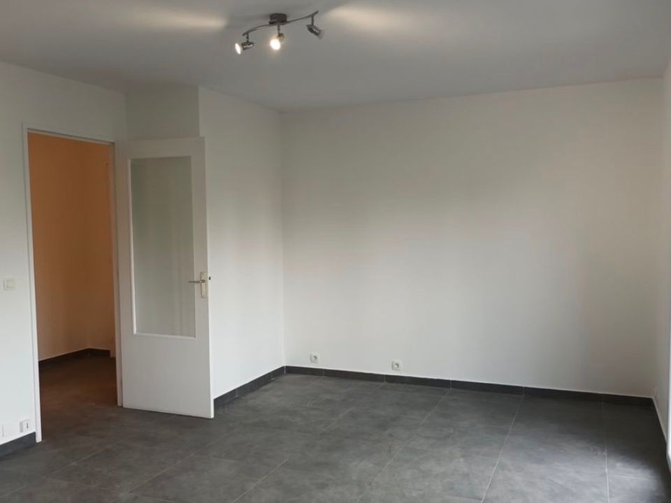 Estudi a Arpajon, Essonne - foto 2