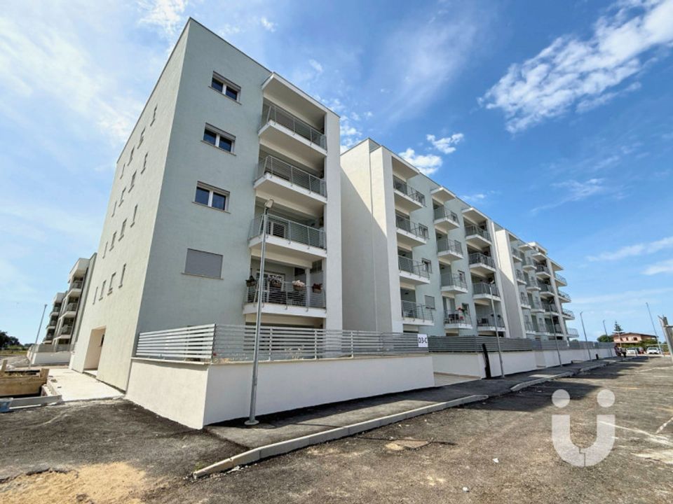 Apartamento em Pomezia, Rome - foto 1