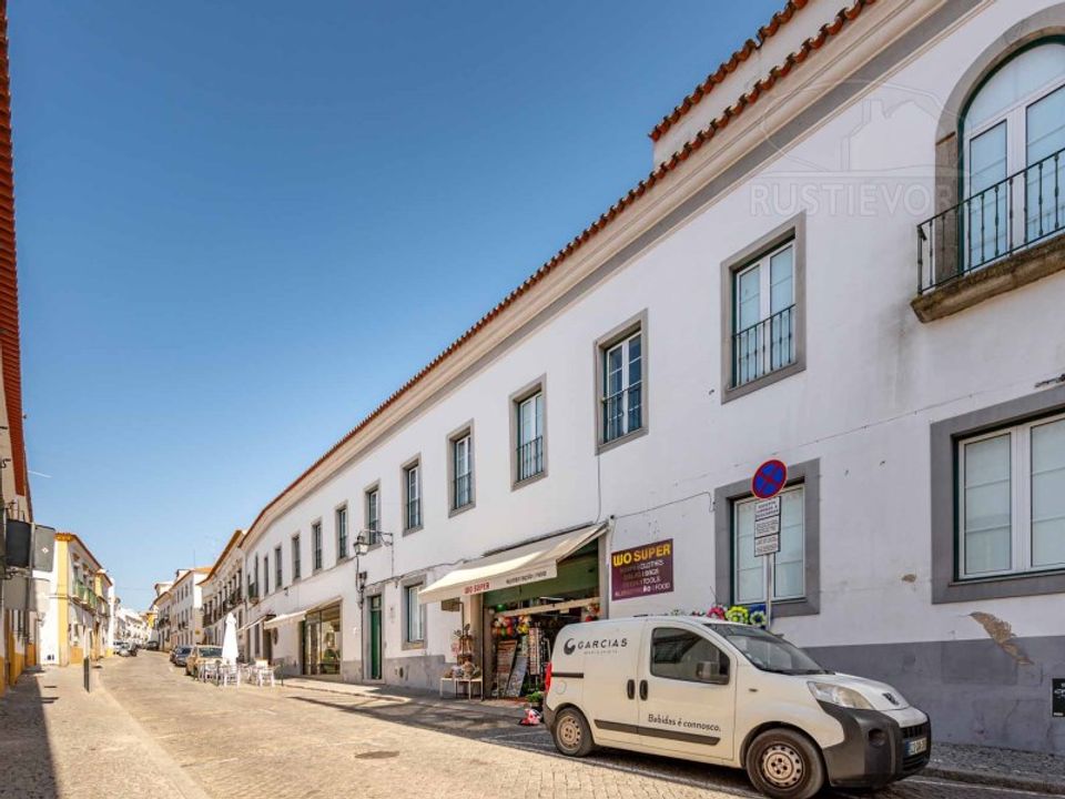 Commercial property in Evora, Evora - photo 3