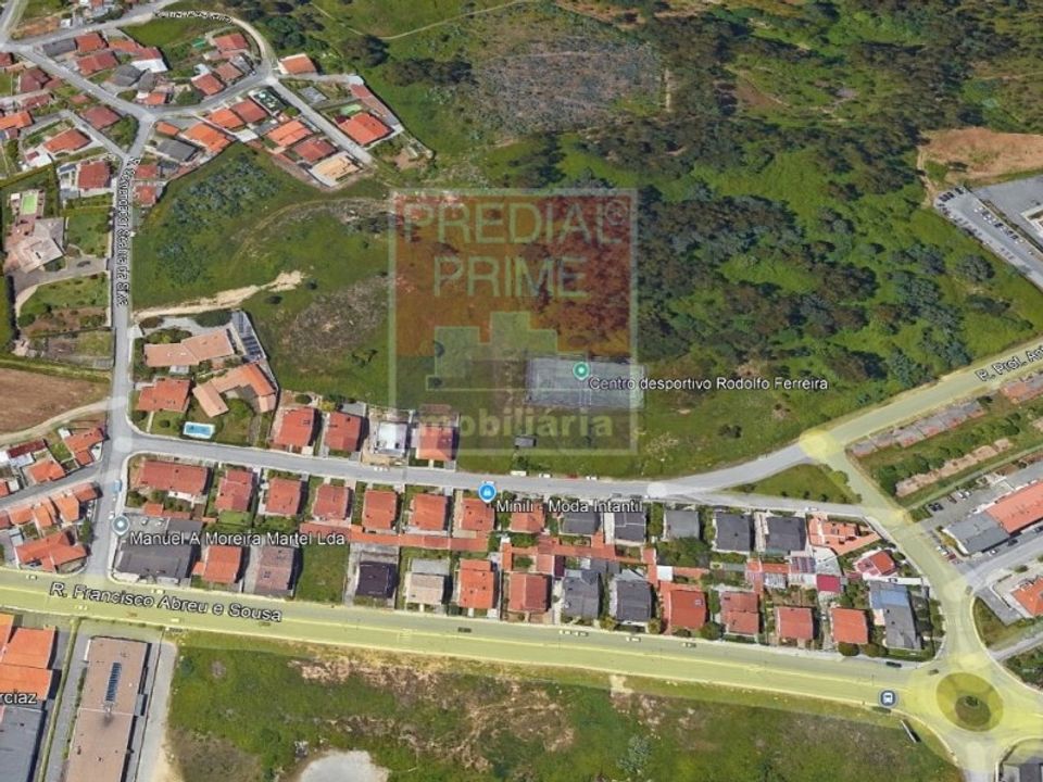 Helårsgrund i Oliveira de Azemeis, Aveiro - foto 1