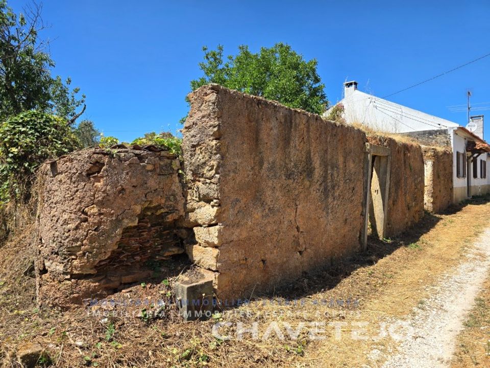 Ruina en Ferreira do Zezere, Santarem - foto 1