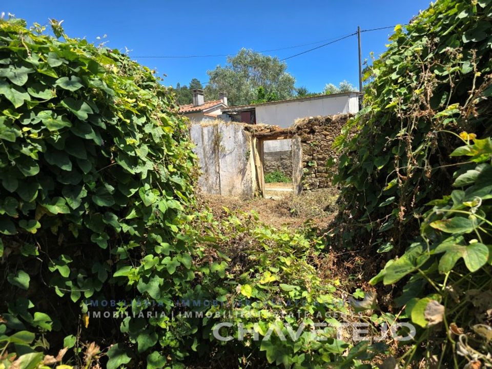 Ruina en Ferreira do Zezere, Santarem - foto 4