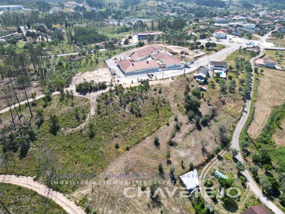 Terreno en Ourem, Santarem - foto 2