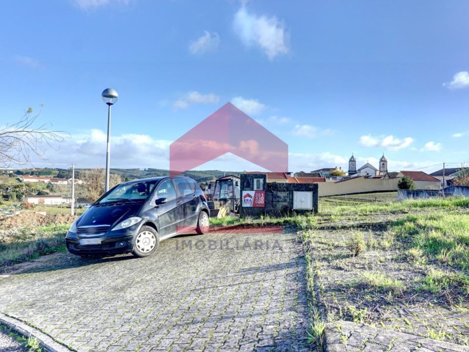 Helårsgrund i Lourinha, Lisbon - foto 1