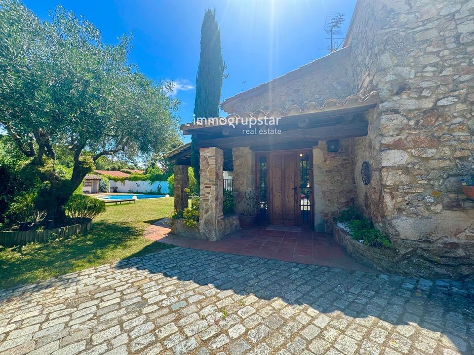 Villa i Castell-Platja D'aro, Gerona - foto 1