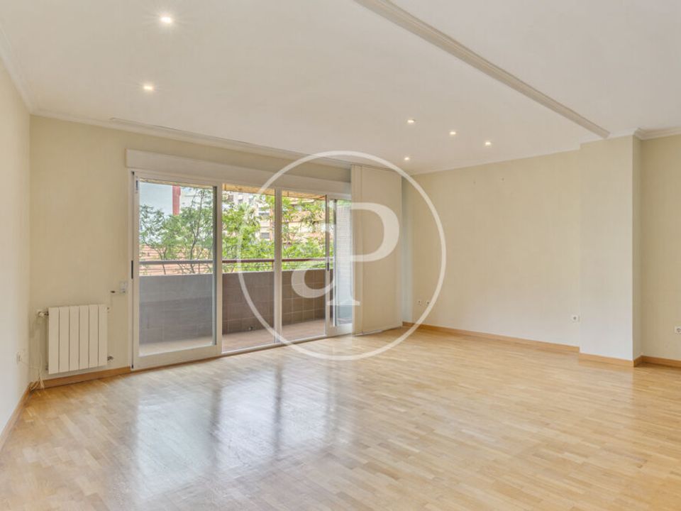 Apartment in Valencia, Valencia - photo 1