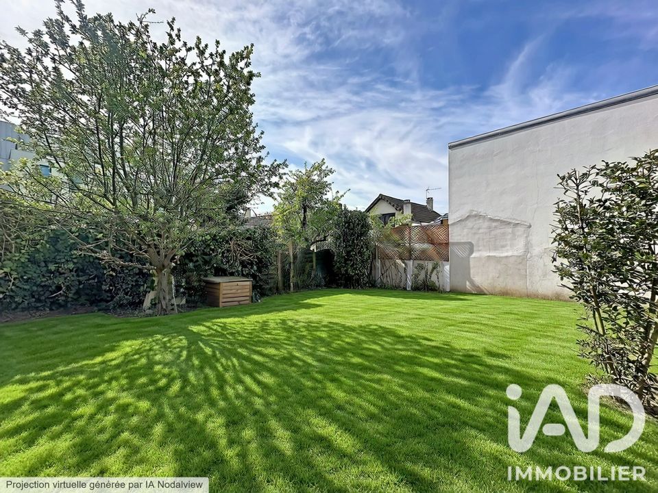 Villa in Rueil-Malmaison, Hauts-de-Seine - foto 1