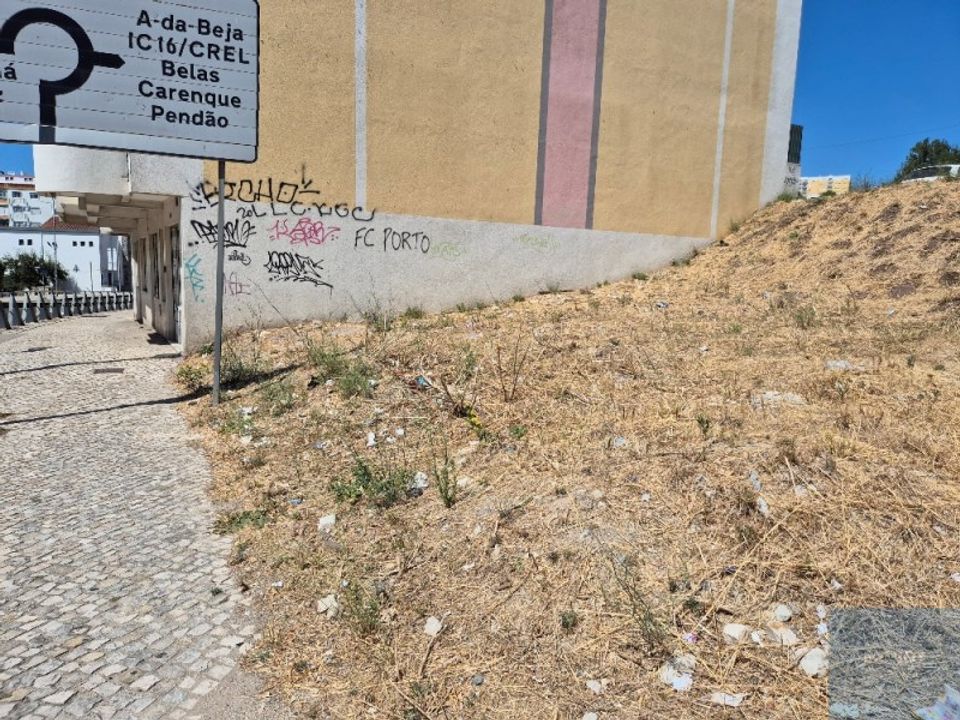 Grundstück in Amadora, Lisbon - Foto 4