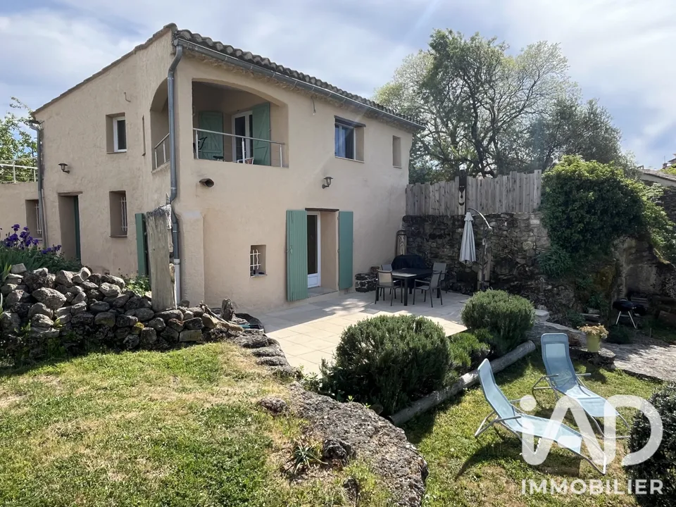 Villa in Pierrerue, Alpes-de-Haute-Provence - foto 1