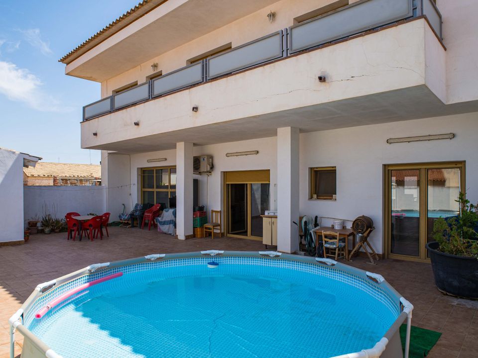 Villa en Pinoso, Alicante - foto 2