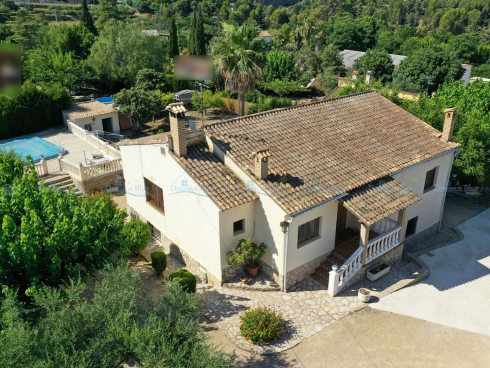 Villa i Ontinyent, Valencia - foto 1