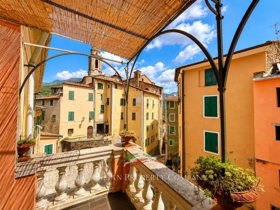 Leilighet i Castel Vittorio, Imperia - bilde 2