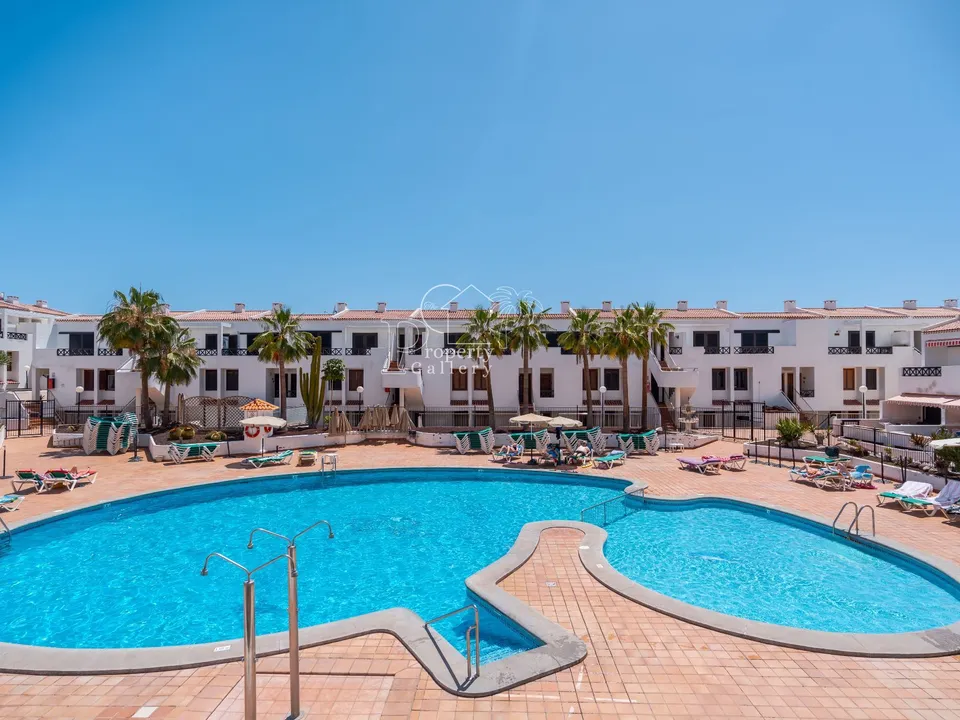 Lejlighed i Playa De Los Cristianos, Tenerife - foto 1