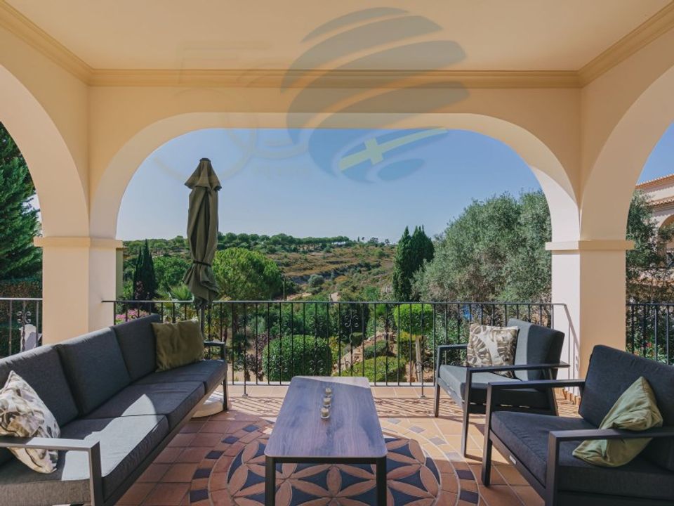 Villa in Estombar, Faro - foto 1