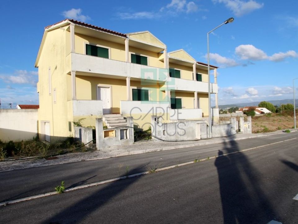 Villa i Valado dos Frades, Leiria - bilde 1