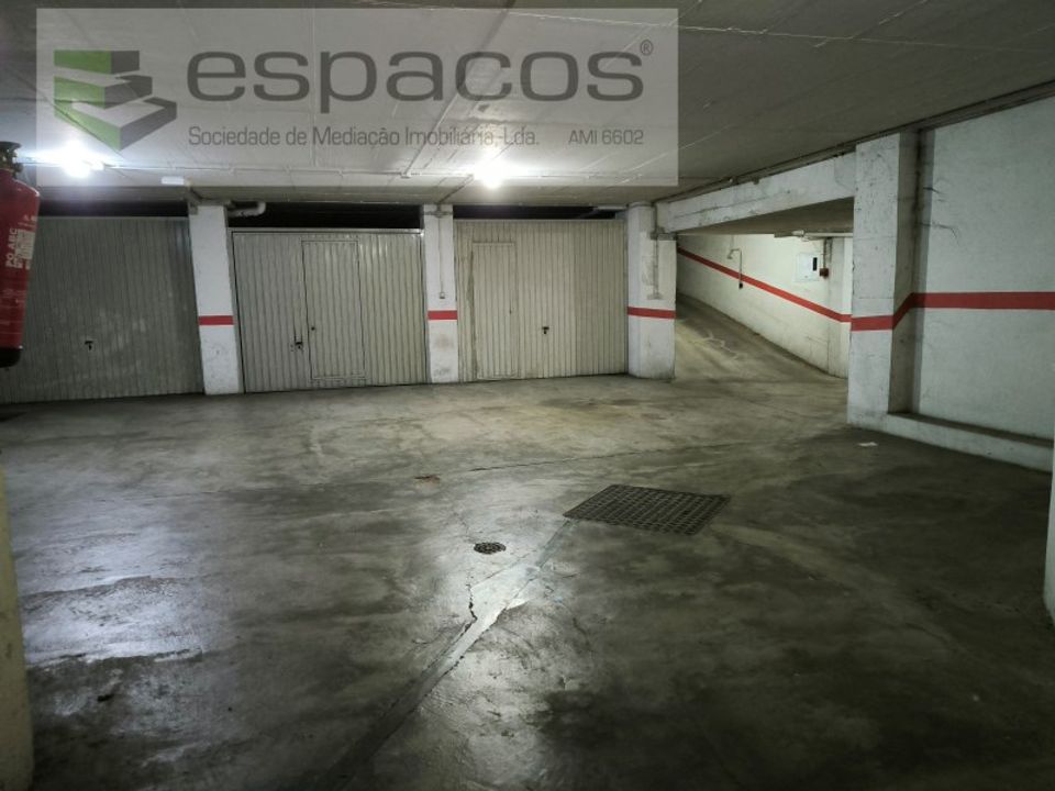 Garaje en Castelo Branco, Castelo Branco - foto 2