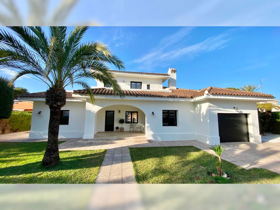 Villa a Cabo Roig, Alicante - foto 1