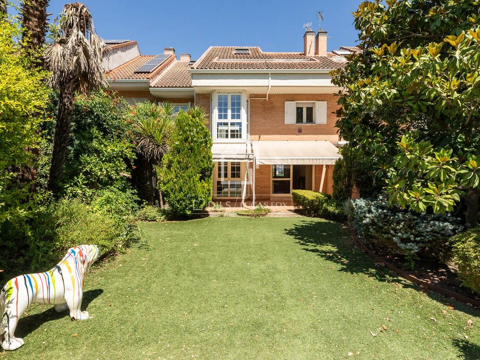 Villa i Majadahonda, Madrid - foto 2