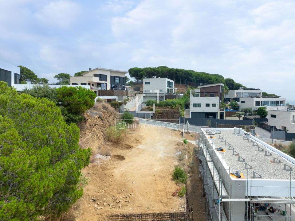 Helårsgrund i Sant Vicenc De Montalt, Barcelona - foto 1
