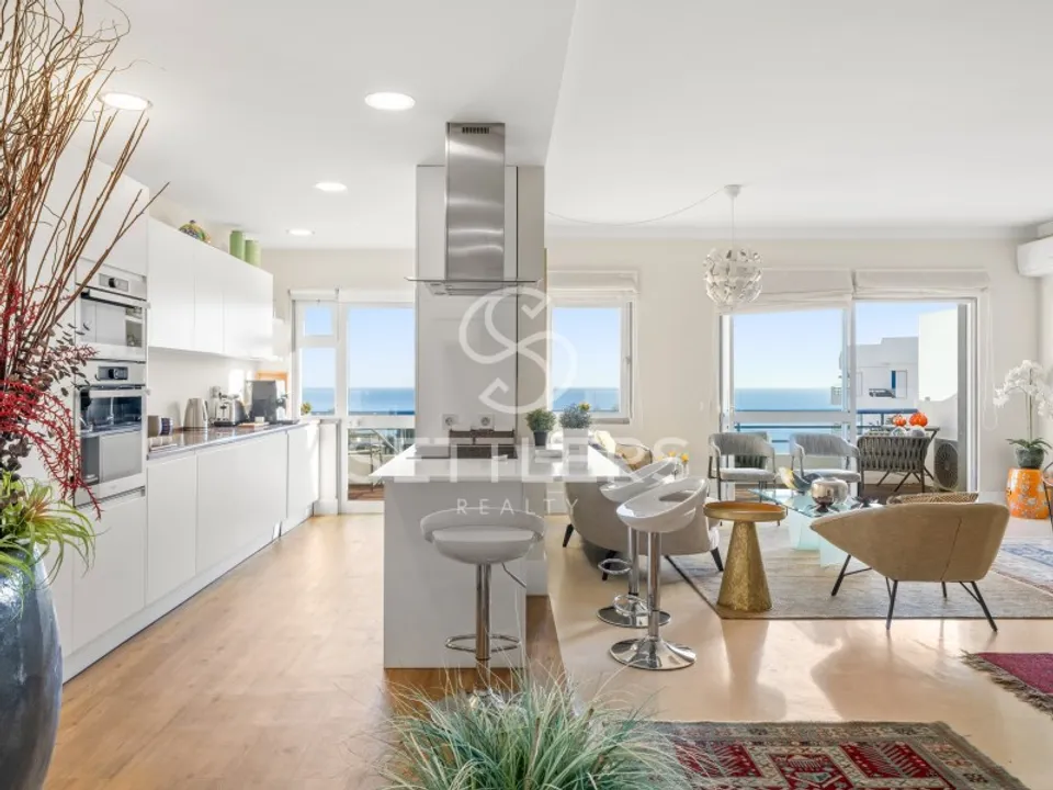 Apartment in Cascais, Lisbon - photo 1