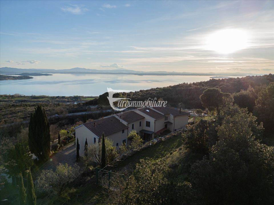Villa i Passignano Sul Trasimeno, Perugia - foto 4