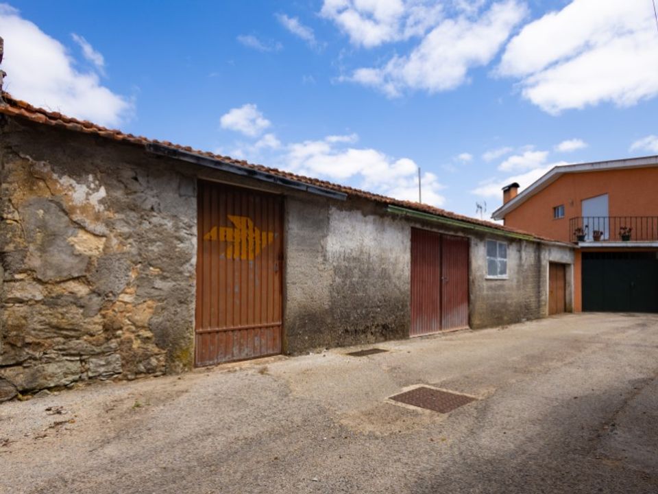 Erhvervsejendom i Portunhos e Outil, Coimbra - foto 1