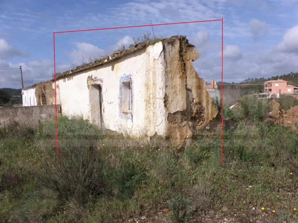 Helårsgrund i Sao Bartolomeu de Messines, Faro - foto 1