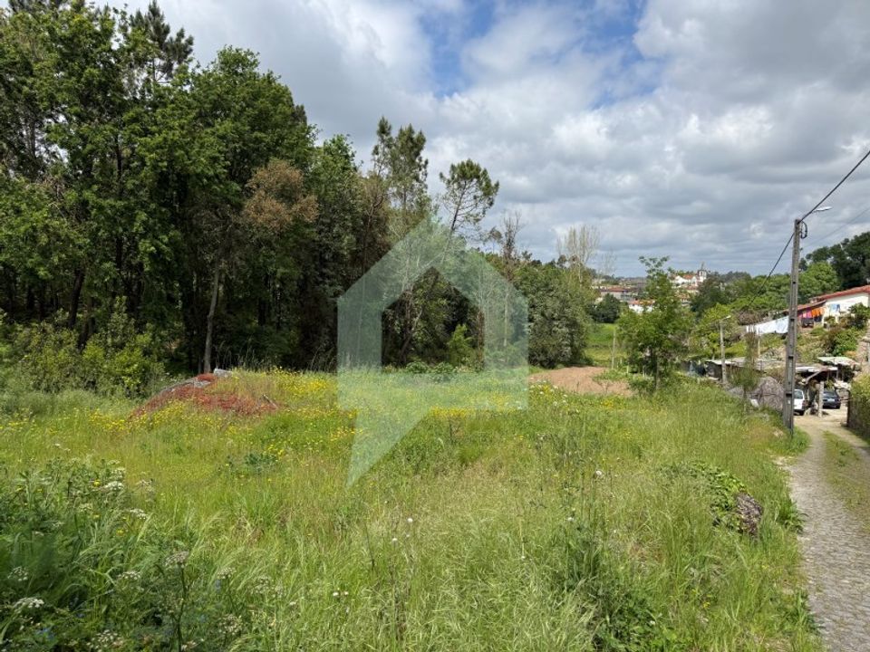 Terra em Arentim e Cunha, Braga - foto 1